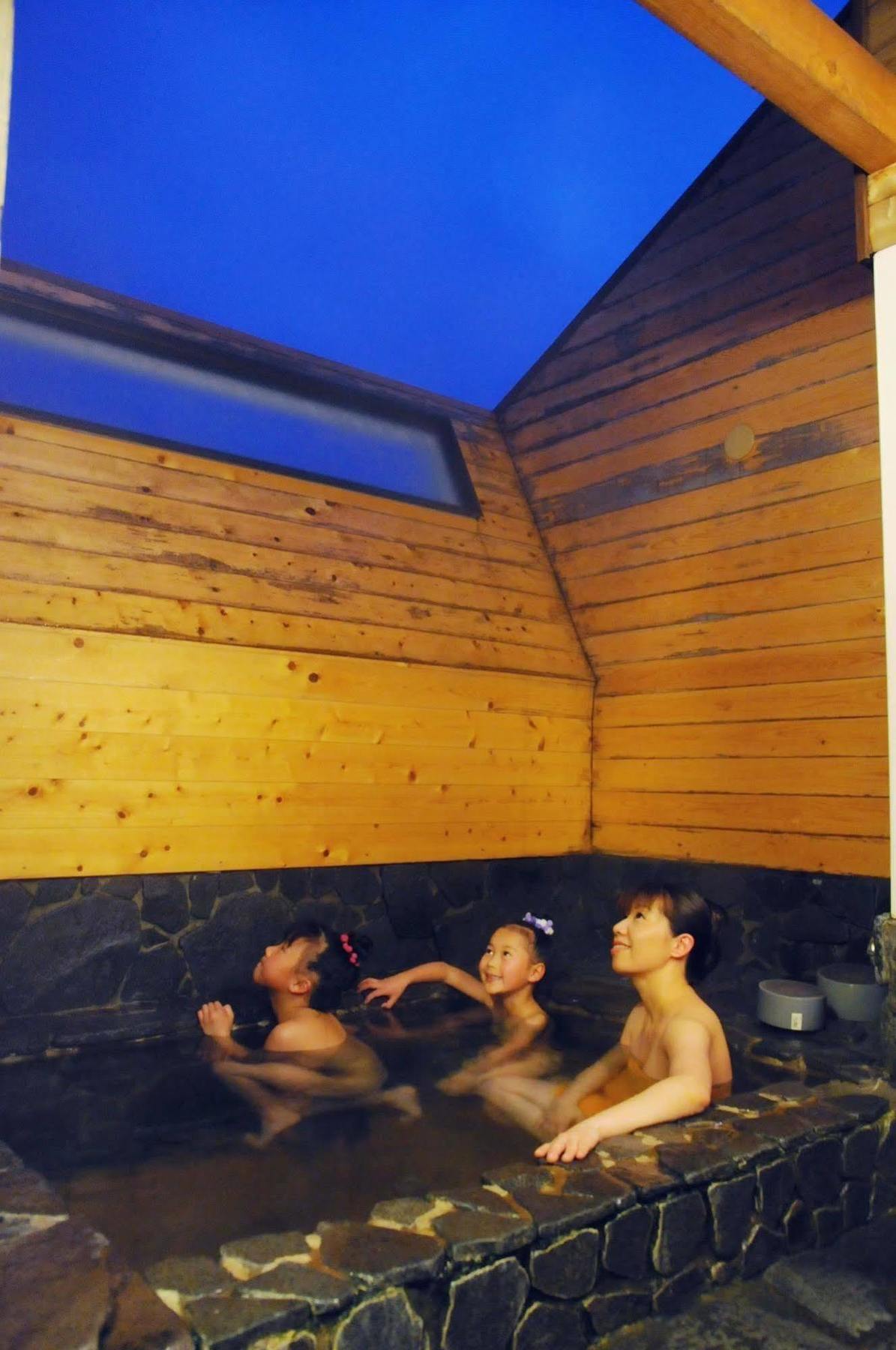 加兰考特宇佐美私人温泉公寓式酒店 伊东 外观 照片